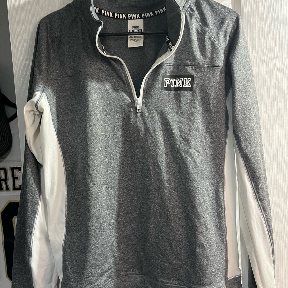 PINK Victoria's Secret Gray and White Long Sleeve Polo Sweatshirt
